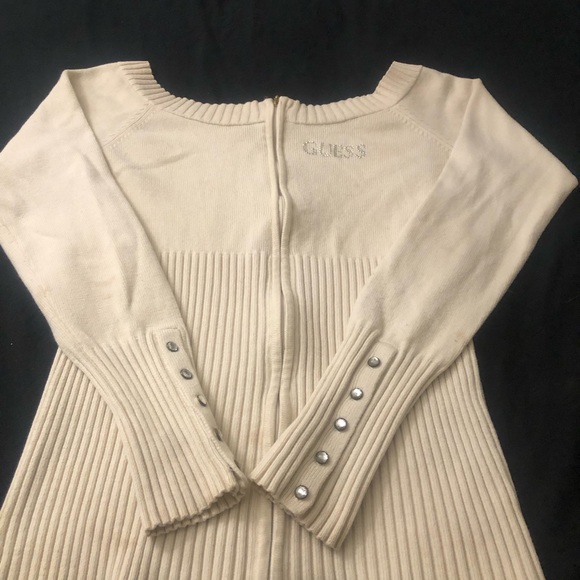 Guess Sweater - Picture 4 of 4